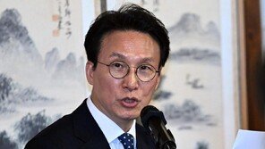 김민석 “합당 논의 이런식 될줄 몰랐다”… 당대표 출마 즉답 피한채 “정치인 로망”