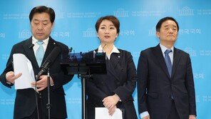 정청래, 합당 반대 최고위원과 회동…“지선 전 합당 안돼” 냉랭