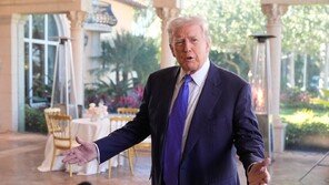 美, 인도 관세 50%→18% 인하…“러 석유 끊어 종전 도움”