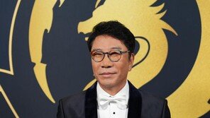 이수만, ‘3년 경업금지’ 이달 종료…보이그룹과 K-팝계 귀환