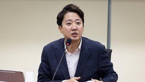 “청년 표에 가중치 주자”… 이준석, 보수 재건 위해 ‘인구비례 투표’ 제안