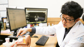 “너무 어지럽네” 균형 잃고 휘청…혹시, ‘소뇌경색’ 신호?