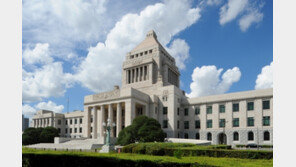 日총선 후보자 55% ‘개헌 찬성’…1순위 항목은 ‘자위대 명기’