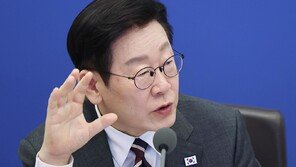 李 “양도소득세 중과 유예 종료, 대비 안 한 다주택자 책임 아닌가”