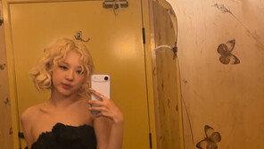 블랙핑크 로제 “우상들 사이에서 ‘그래미’ 무대, 꿈만 같고 영광”