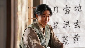 ‘왕사남’ 김민, 유해진과 부자 호흡…높은 캐릭터 완성도