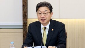 이억원 “주가조작 신고 포상금, 예비비 동원해서라도 재원 확보”