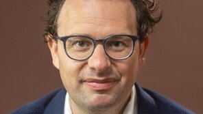 ‘앤스로픽 AI 쇼크’ 뒤에 코딩 천재 등 4인방