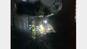 천안 아파트 15층서 화재…자매 2명 화상·연기 흡입