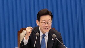 李 국정지지율 63%… 6개월새 가장 높아