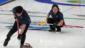 컬링 믹스더블 김선영·정영석, 스위스에 패배…3연패 수렁