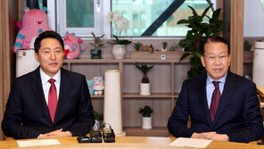 오세훈, 권영세 만나 “용산국제업무지구 1만 가구 불가”…정치적 지원 요청