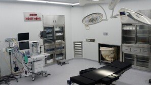 中 대학병원 수업 중 여성 환자 ‘중요부위’ 생중계 노출 논란