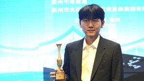 韓, 농심배 6연패… 신진서 21연승