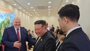 北,  벨라루스 미사일 발사대 공장에 부품 수출