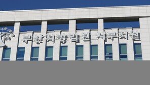 7개월 영아 질식사…젖병 물리고 술자리 간 엄마