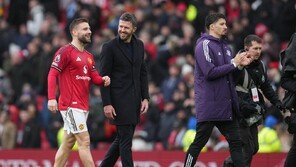 ‘캐릭 매직’ 맨유, 손흥민 뛰었던 토트넘 꺾고 EPL 4연승