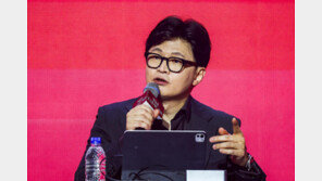 한동훈 “제 풀에 꺾여 그만둘 것이라는 기대 접길 바래”