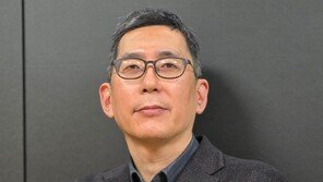 AI로 수백개 공정 분석… 초당 웨이퍼 1장씩 검사, 불량률 낮춰