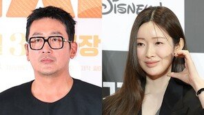 ‘차정원 열애’ 하정우, 결혼 축하 인사에 “식장 들어갈 때까지 몰라”