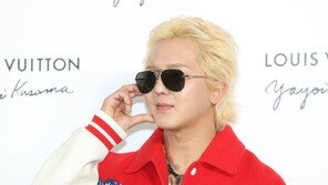 ‘부실 복무 의혹’ 위너 송민호, 첫 공판 연기…4월 21일 열린다