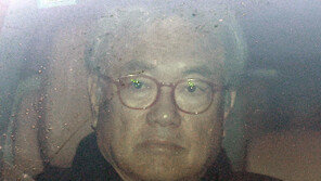 ‘대통령실 PC 초기화’ 정진석 전 비서실장, 18시간 밤샘 조사