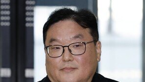 ‘수사 외압 의혹’ 엄희준, 특검 재출석…“쿠팡CFS 기소 이례적”
