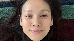 요가원 원장 이효리 “설 연휴 정상 수업…먹고 누워 계시지 마시라”