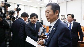 연이틀 사과한 정청래… 합당 동력도 떨어져