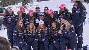 ‘활강 金’ 존슨 “부상당한 본, 헬기이송 중 응원해줘 큰 힘”