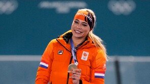 ‘유튜버 복서 폴의 연인’ 레이르담, 네덜란드에 첫 金 안겨