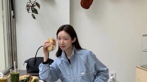 ‘하정우♥’ 차정원 “열애설은 못 막아도 바람은 막을 수 있다”…유쾌 SNS