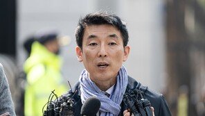 ‘법정 소란 감치’ 김용현 변호인, 재항고도 기각