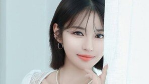  모델 안나경, 플렉스티비(Flextv) 통해 라이브 방송 데뷔