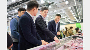 트레이더스 구월점 찾은 정용진 회장… “새 먹거리 계속 찾아 발전시켜야”