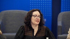 “트럼프, 어떤 형태로든 주한미군 줄일것…중무장 육군 우선순위”