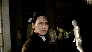 세븐틴 민규, 145억원 가치…파리 패션위크 참석자 중 가장 높아