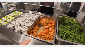 밀라노 선수촌 식당 “물린다” “먹을게 없다”…메뉴 어떻길래?