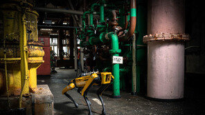 로봇개 ‘스팟’ 英 핵시설 현장 투입…근로자 대신 위험한 곳도 척척