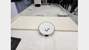 ‘흡입력-철통보안’ 삼성 로봇청소기 출시…날고 뛰는 中제품과 격전 예고