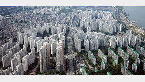 [사설]다주택자 퇴로 연 정부… ‘채찍’만으론 안 되는 게 부동산 정책