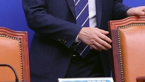 합당 미뤘지만 선거연대 기싸움… 曺 출마지역-공천배분 ‘뇌관’