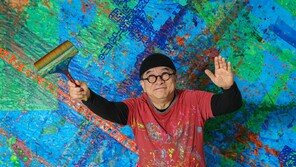 “우리가 아는 지식 빼고 상식 빼고 세상을 봐, 그래야 들려”