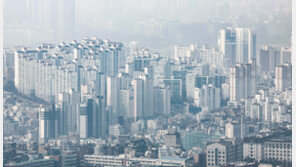 서울 전세가율 1년째 하락…지방은 28개월 연속 상승