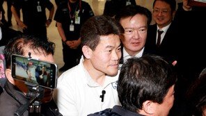 경찰, 전한길 ‘李 대통령 명예훼손’ 혐의 첫 소환 조사