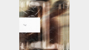 우즈, 오늘(12일) ‘CINEMA’·‘Bloodline’ 선공개