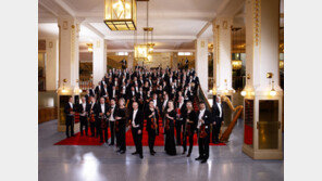 SM클래식스, 려욱과 2월 빈 상륙