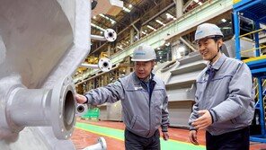 박정원 회장, 두산 전자·두산밥캣 사업장 잇따라 방문해 현장 경영 강화