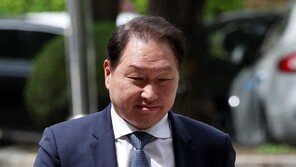 [속보]최태원 “대한상의 주관 행사 중단·임원진 전원 재신임 절차”