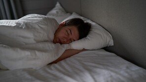 늦게 자는 ‘저녁형 인간’, 심혈관 질환 위험 ‘쑥’…여성이 더 취약